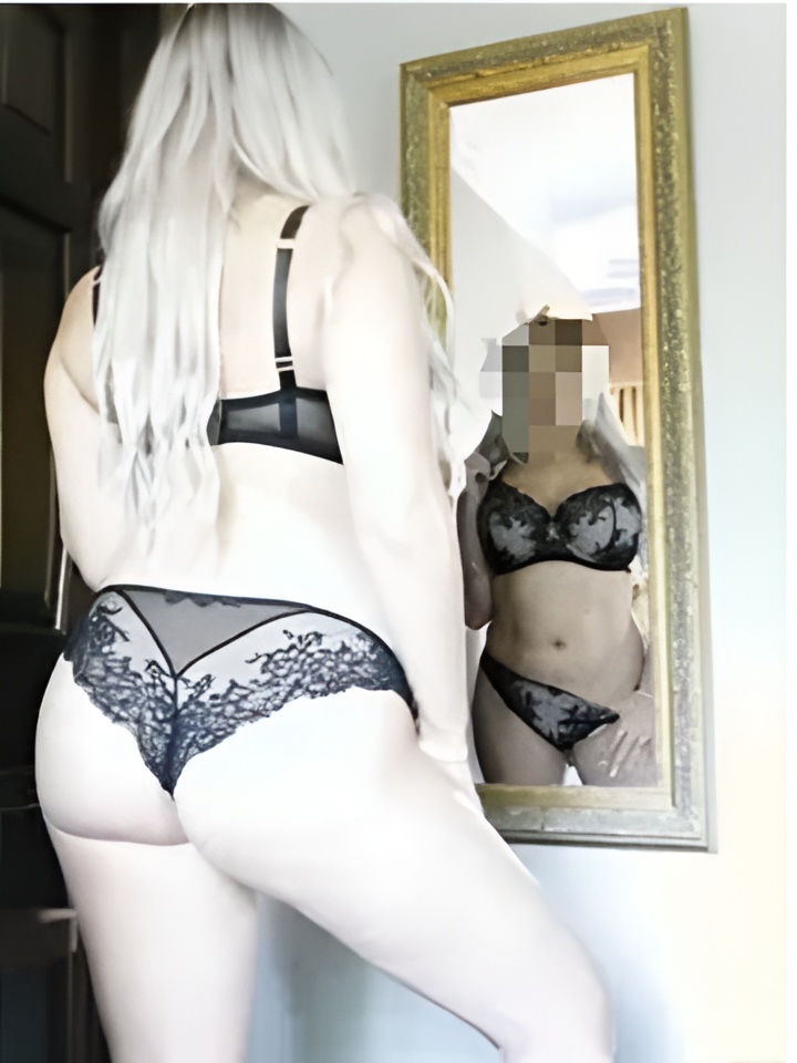 Инга привлекальеная девушка из Красногвардейска цена от 5000 руб