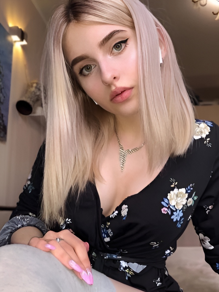 Лариса привлекательная девушка из Красногвардейска цена от 5000 руб