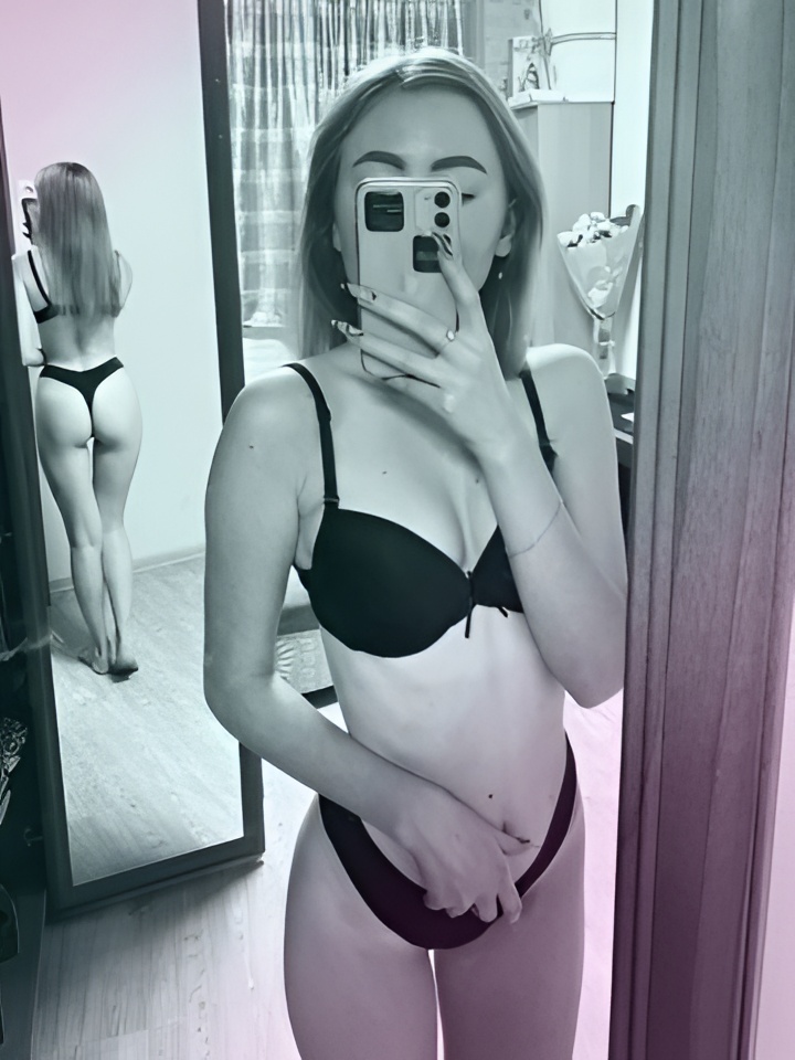 Снежана привлекальеная девушка из Красногвардейска цена от 2000 руб