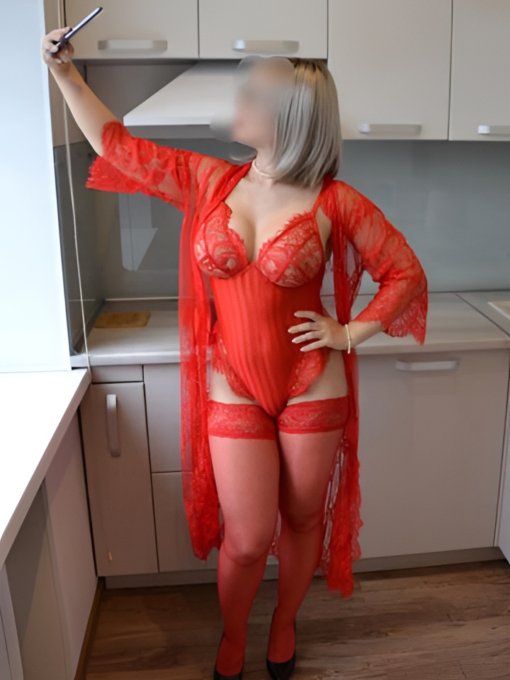 Василиса привлекальеная девушка из Красногвардейска цена от 5000 руб