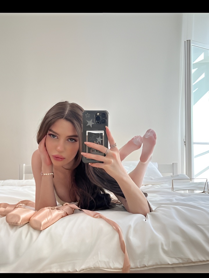 Василиса привлекальеная девушка из Красногвардейска цена от 4000 руб