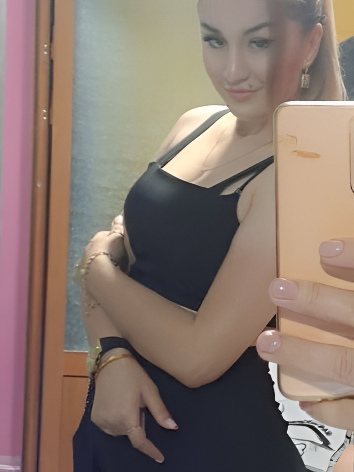 Виталина привлекальеная девушка из Красногвардейска цена от 2000 руб