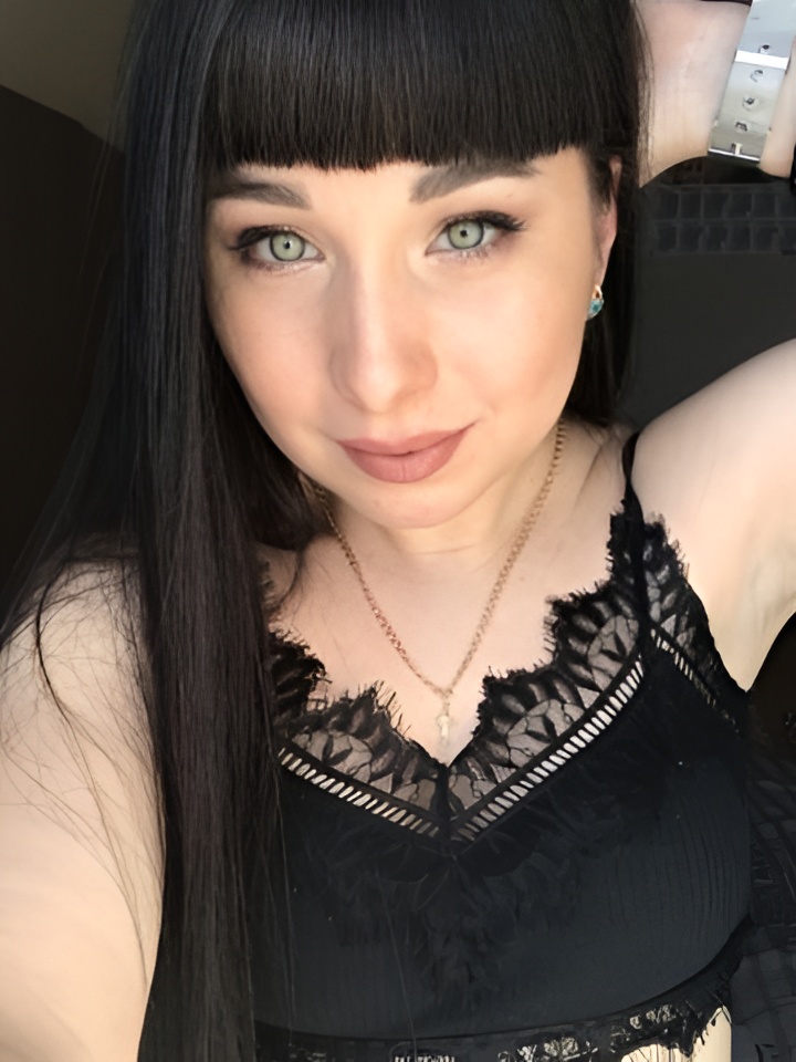 Зоя привлекальеная девушка из Красногвардейска цена от 4000 руб