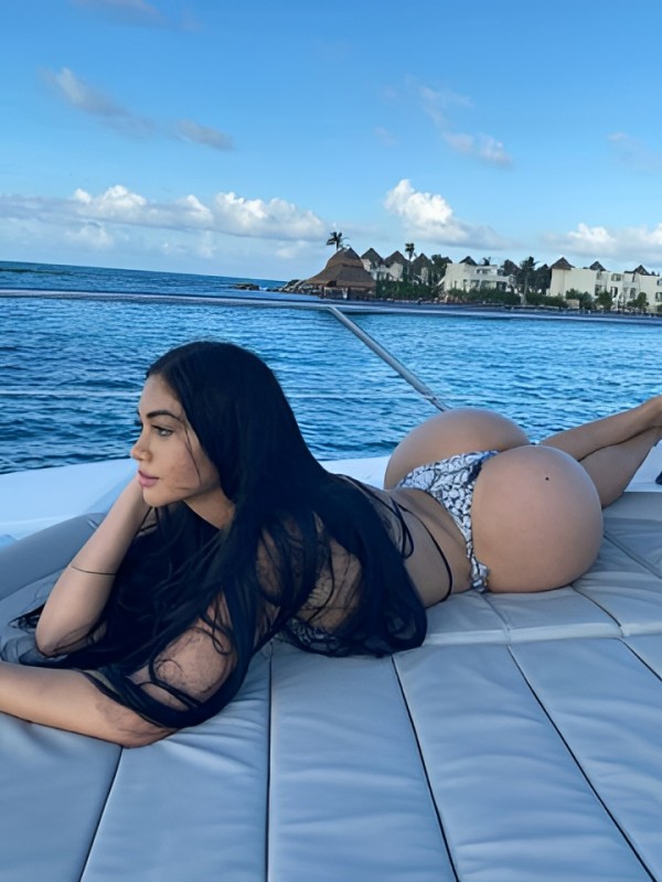 Валентина привлекательная девушка из Красногвардейска цена от 1500 руб