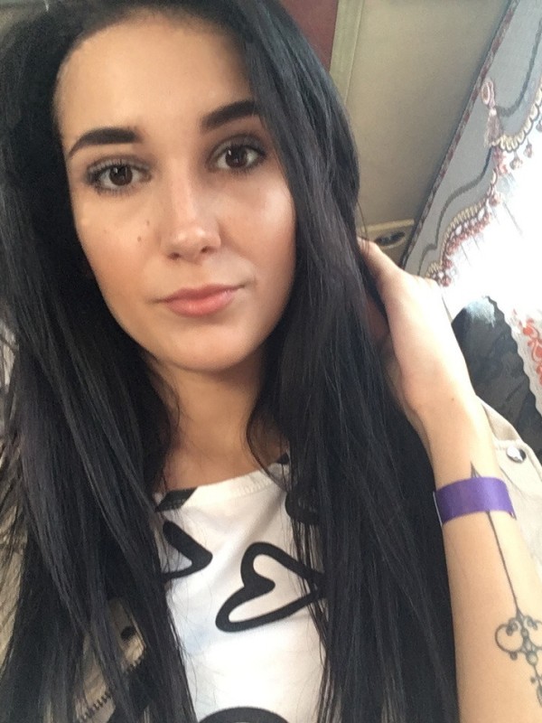 Эмилия привлекательная девушка из Красногвардейска цена от 3000 руб