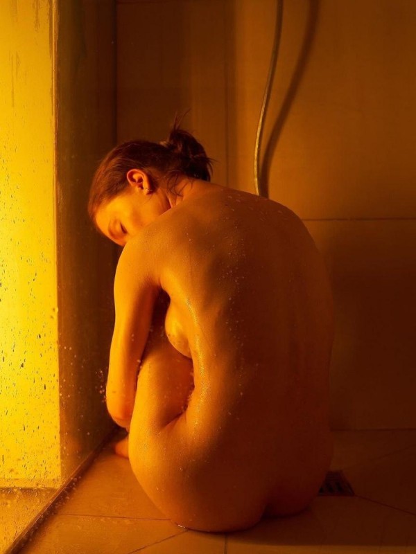 Лена привлекательная девушка из Красногвардейска цена от 6000 руб